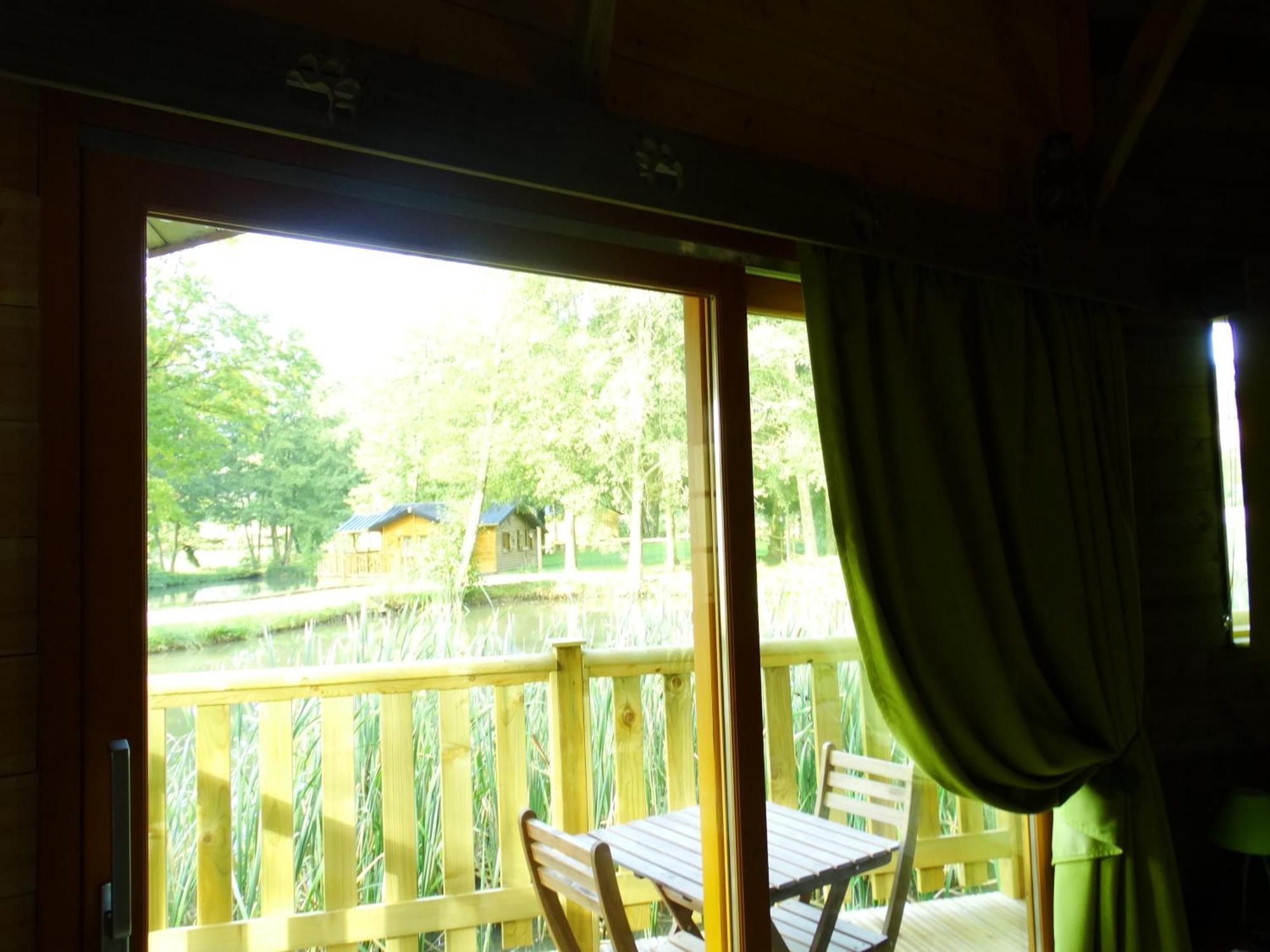 فندق Etangs Du Moulin Suzy الغرفة الصورة