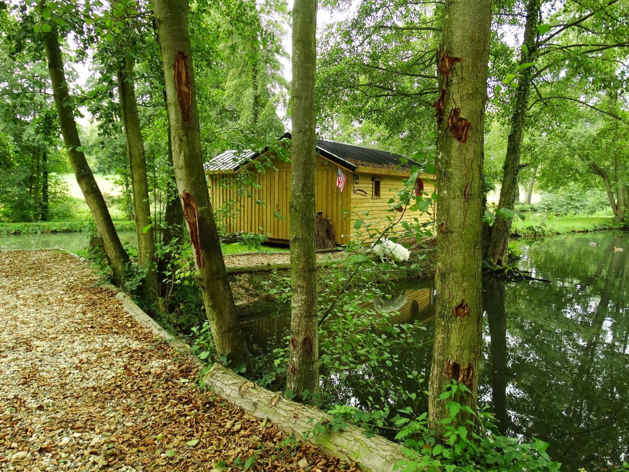فندق Etangs Du Moulin Suzy الغرفة الصورة